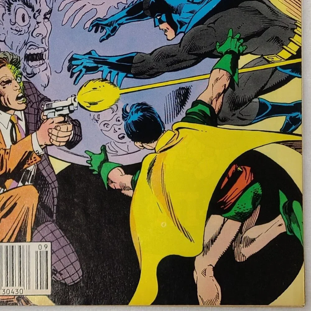 Batman 411 DC Comics 1987 FN/VF Newstand 1st Print - Picture 16 of 16